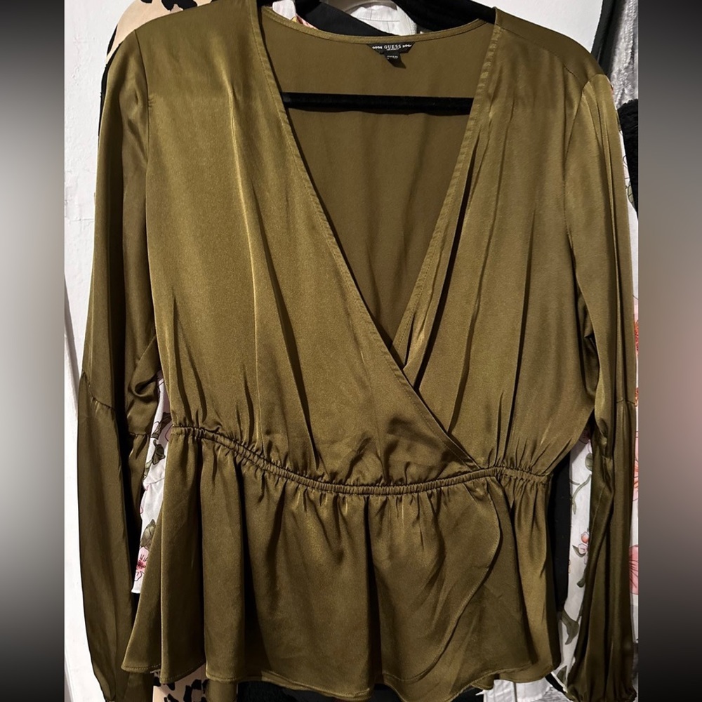 Guess satin top